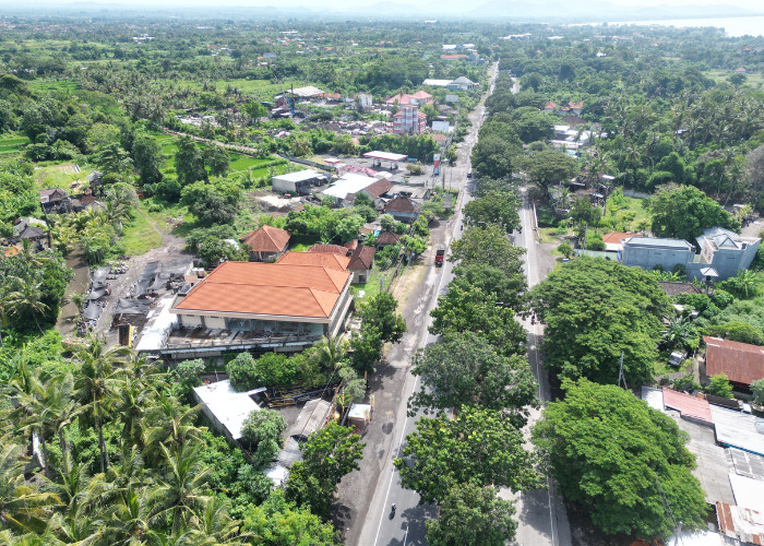 GUDANG DI JALUR LOGISTIK BYPASS IB MANTRA PERING