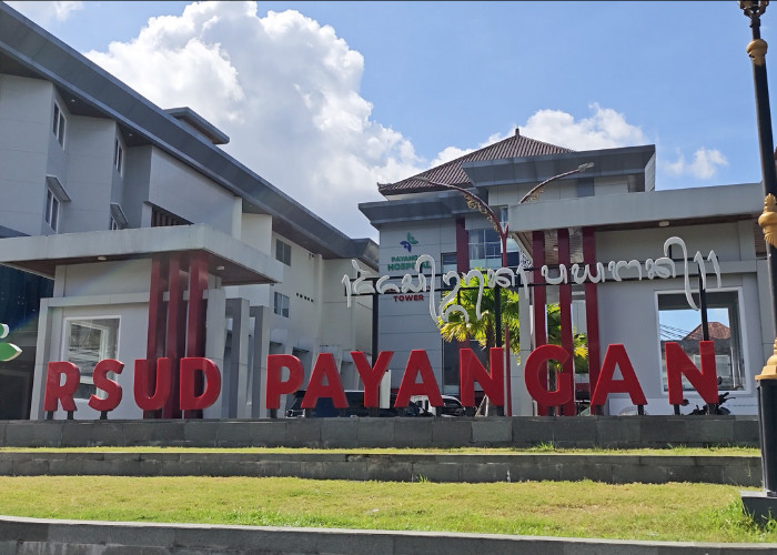 LAHAN AKSES JALAN RAYA DAN SUNGAI AYUNG DI PAYANGAN BALI