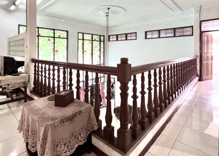RUMAH HITUNG TANAH, LOKASI STRATEGIS DI LEBAK BULUS JAKARTA.