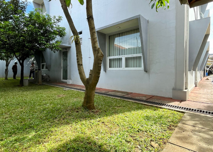 GEDUNG KANTOR MINI DEKAT TB SIMATUPANG JAKARTA SELATAN