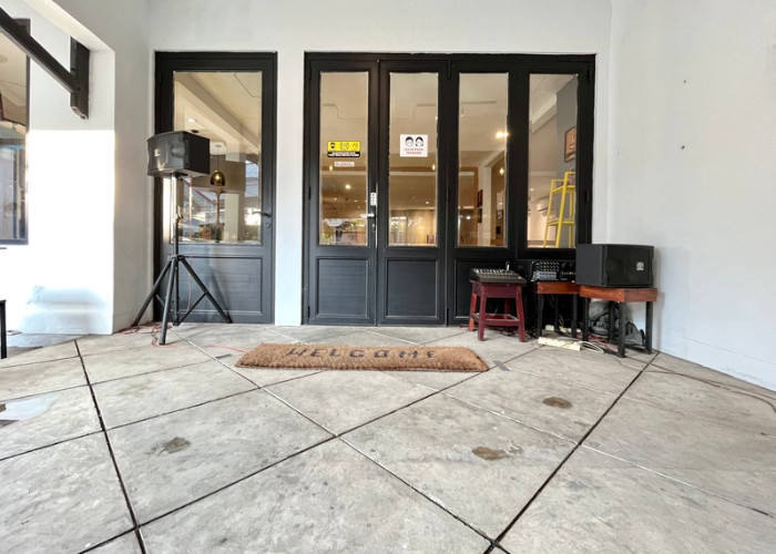 LAHAN KOMERSIAL PLUS BANGUNAN DEKAT CBD SIMATUPANG TANJUNG BARAT JAKARTA