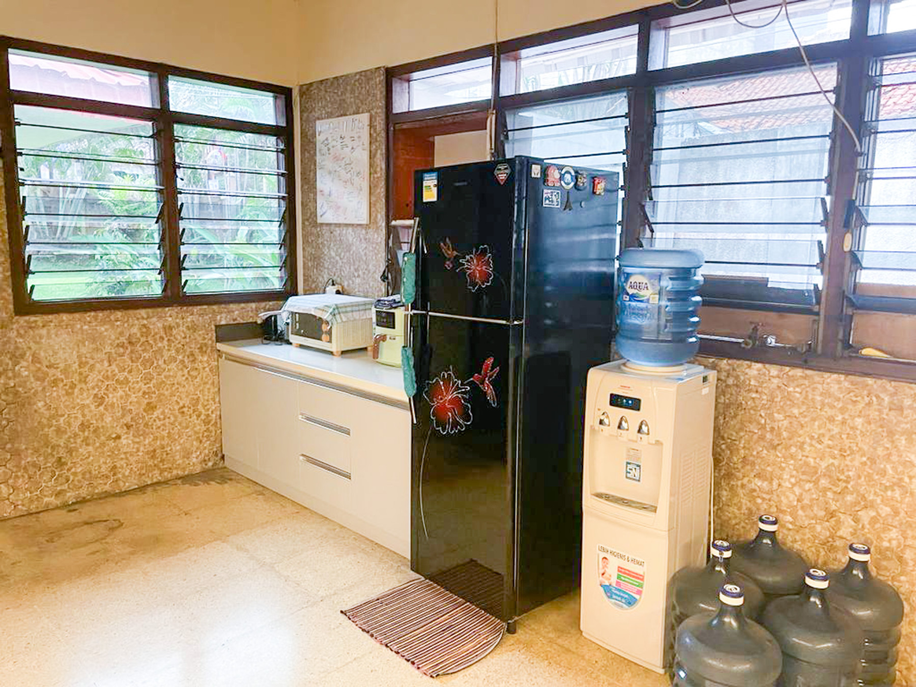 RUMAH HOOK KEMANG UTARA JAKARTA SELATAN