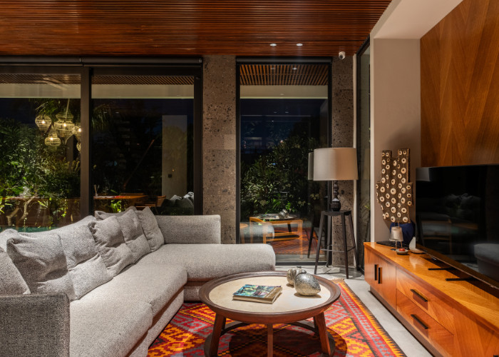 VILLA EXCLUSIVE SHM KAYU TULANG SELATAN CANGGU