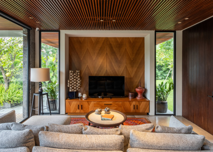 VILLA EXCLUSIVE SHM KAYU TULANG SELATAN CANGGU