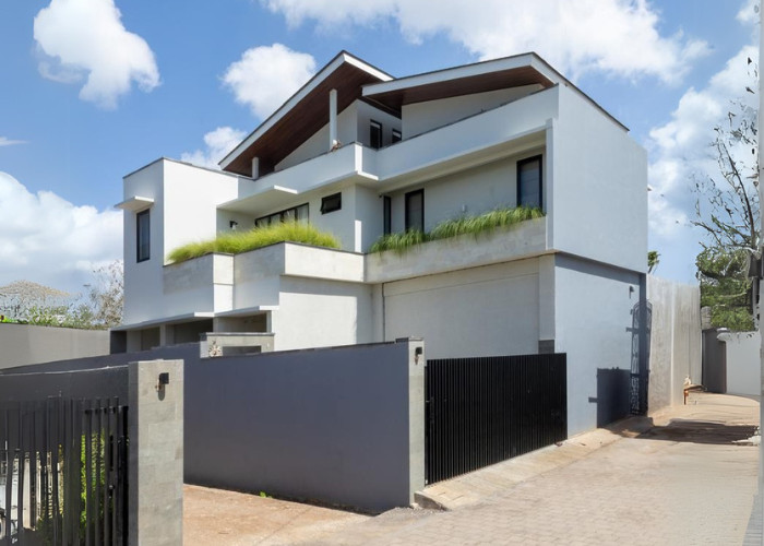 VILLA BARU FURNISHED 300 SQM DI UNGASAN BALI