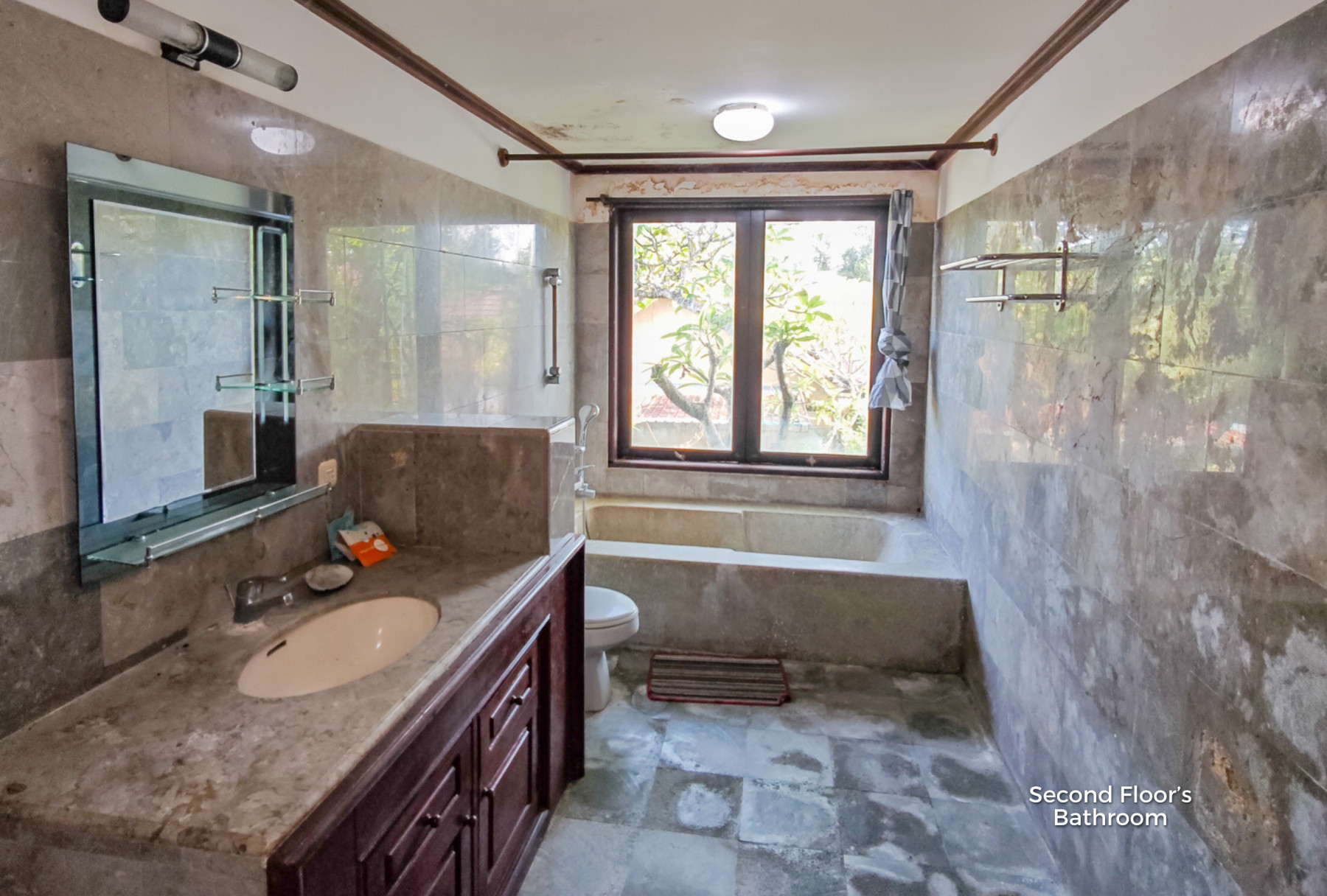 RESIDENTIAL VILLA DI BATUR SARI SANUR