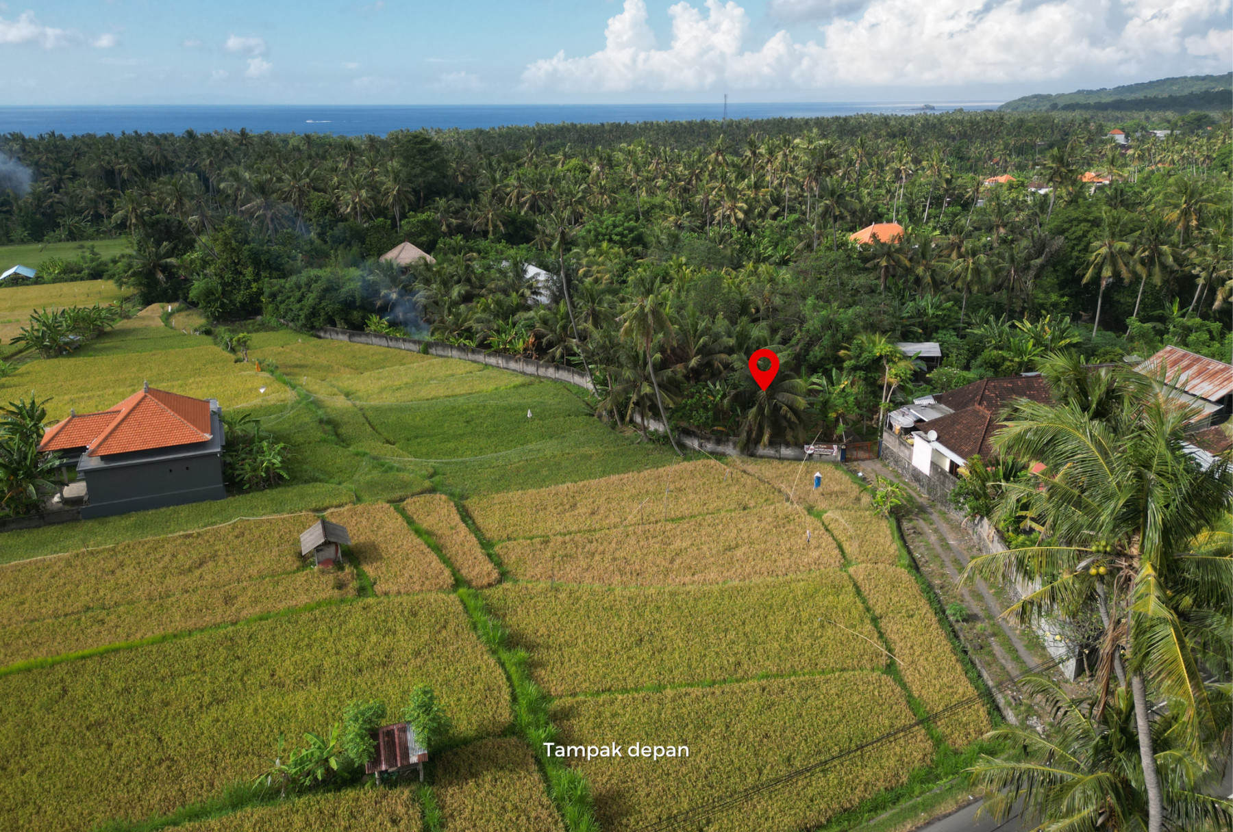 LAHAN INVESTASI DI ANTARA DUA PUSAT WISATA KARANGASEM BALI