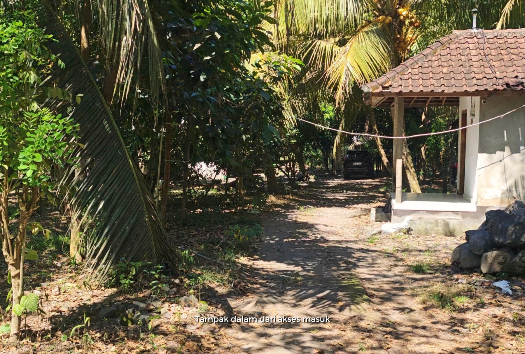 LAHAN INVESTASI DI ANTARA DUA PUSAT WISATA KARANGASEM BALI