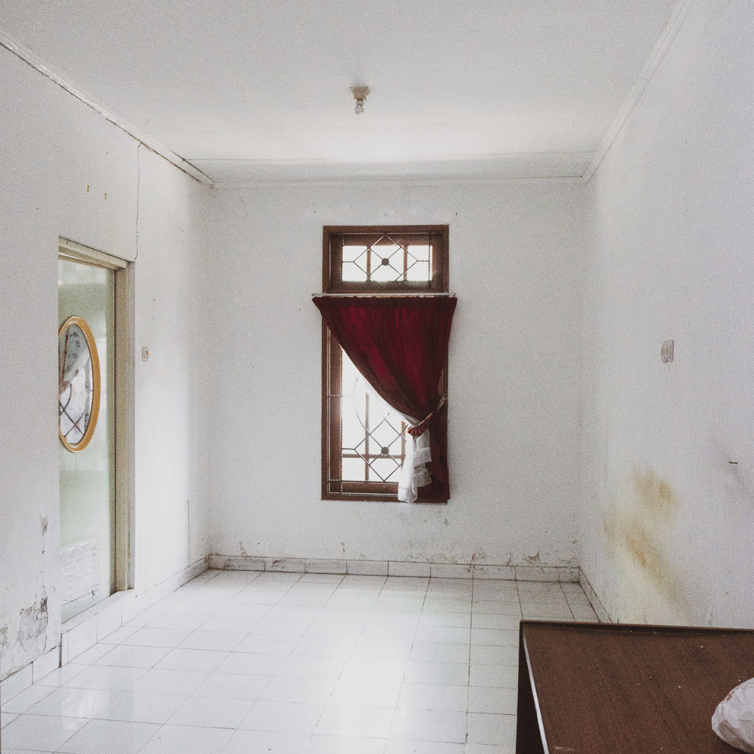 RUMAH 2 LANTAI DENGAN LOKASI STRATEGIS DI DENPASAR  BARAT BALI