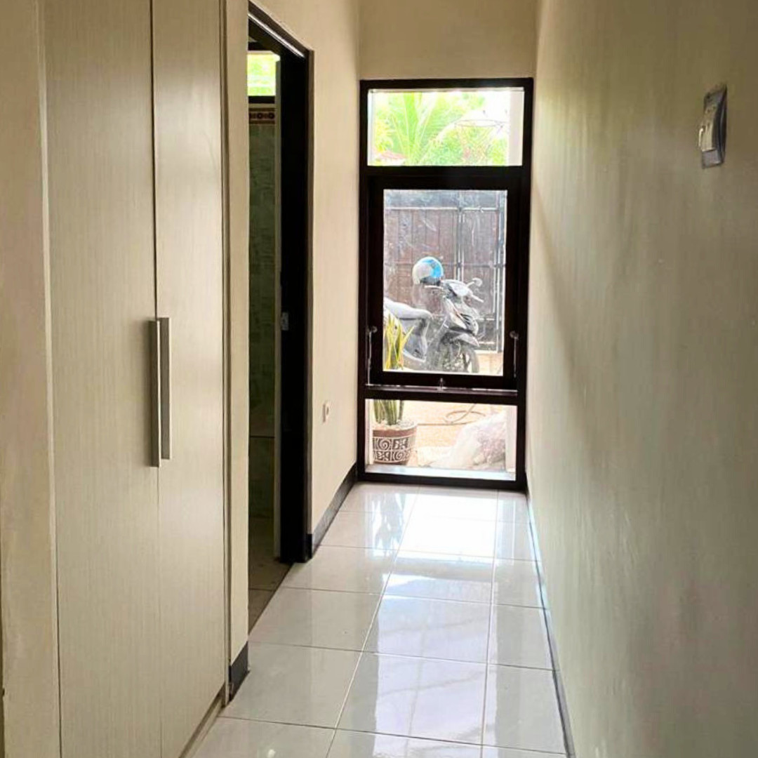 RUMAH SIAP HUNI 2 LANTAI JALAN BIKINI DENPASAR BARAT