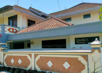 RUMAH 2 LANTAI DI KERTHA PETASIKAN DENPASAR SELATAN